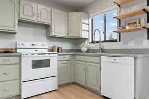 10542 Pierson Cir, Broomfield, CO 80021 - Photo 14