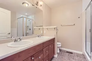 8555 Gold Peak Dr, Highlands Ranch, CO 80130 - Photo 16