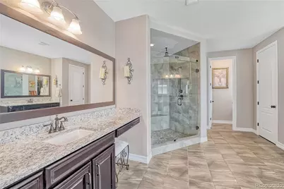 27728 E Kettle Place, Aurora, CO 80016 - Photo 24