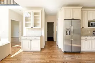 9404 E Arbor Dr, Englewood, CO 80111 - Photo 10