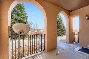 6725 S Versailles Way, Aurora, CO 80016 - Photo 4