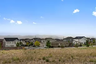 639 N Waterloo Ct, Aurora, CO 80018 - Photo 46