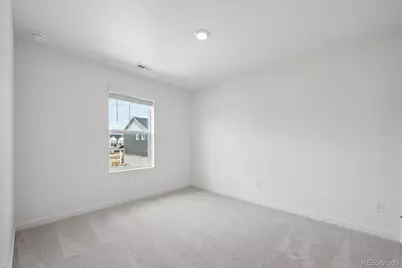 656 N Tempe Street, Aurora, CO 80018 - Photo 8