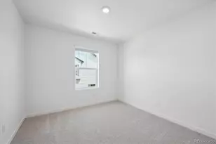656 N Tempe St, Aurora, CO 80018 - Photo 18