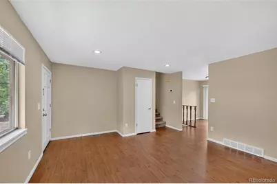 446 S Lima Circle, Aurora, CO 80012 - Photo 6