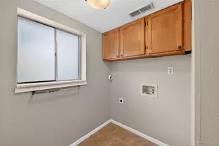 446 S Lima Cir, Aurora, CO 80012 - Photo 20