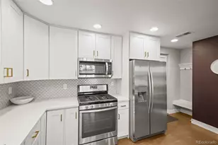 11185 E 25th Ave, Aurora, CO 80010 - Photo 22