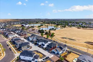 17621 Parkside Dr N, Commerce City, CO 80022 - Photo 46