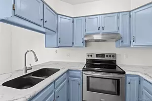 10480 W Dartmouth Ave, Lakewood, CO 80227 - Photo 12