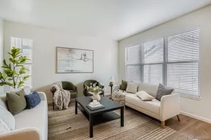 8014 E Harvard Cir, Denver, CO 80231 - Photo 4