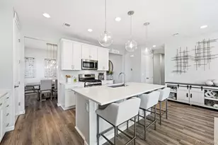 4651 S Malaya Ct, Aurora, CO 80015 - Photo 4