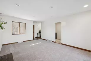 3390 S Holly Pl, Denver, CO 80222 - Photo 8