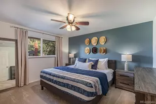 6634 S Penrose Ct, Centennial, CO 80121 - Photo 10