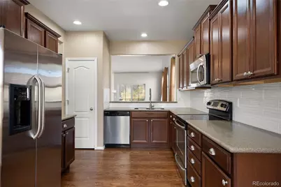 5613 S Elk Court, Aurora, CO 80016 - Photo 10