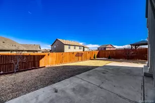 19121 E Pacific Pl, Aurora, CO 80013 - Photo 30