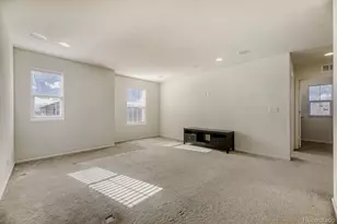 19121 E Pacific Pl, Aurora, CO 80013 - Photo 12
