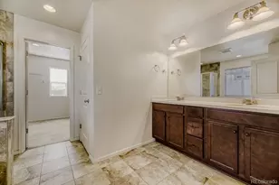 19121 E Pacific Pl, Aurora, CO 80013 - Photo 16