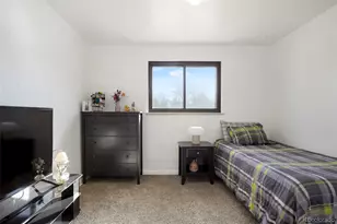 2341 Oakland St, Aurora, CO 80010 - Photo 18