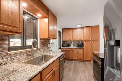 2341 Oakland Street, Aurora, CO 80010 - Photo 8