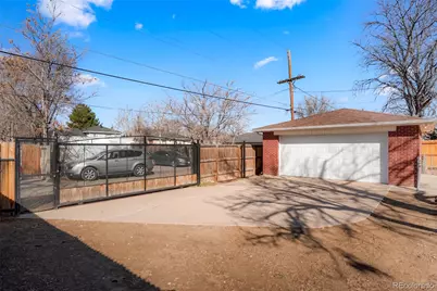 2341 Oakland Street, Aurora, CO 80010 - Photo 22