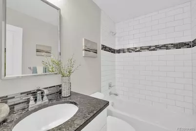 19271 E Evans Place, Aurora, CO 80013 - Photo 32