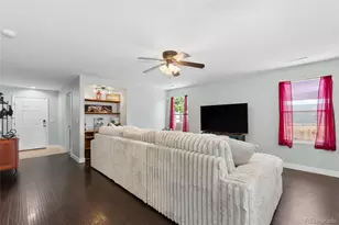 727 Willow Dr, Brighton, CO 80603 - Photo 4