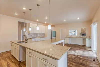 995 S Locust Street, Denver, CO 80224 - Photo 12