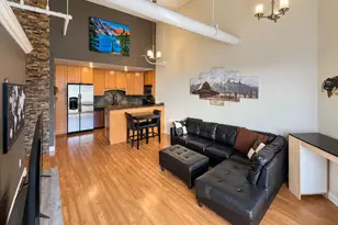 1625 Larimer St, Denver, CO 80202 - Photo 10