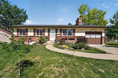 8245 Ames Way, Arvada, CO 80003 - Photo 2