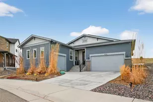 4936 Saddle Iron Rd, Castle Rock, CO 80104 - Photo 2
