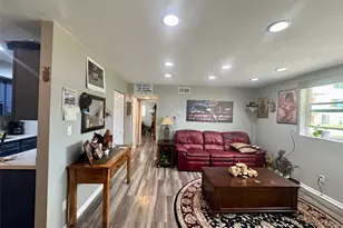 10211 Ura Ln, Thornton, CO 80260 - Photo 2