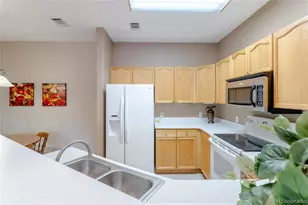 8369 S Independence Cir, Littleton, CO 80128 - Photo 8