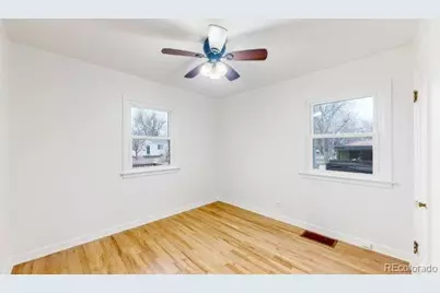 3090 S Marion Street, Englewood, CO 80113 - Photo 8