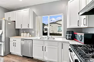 4976 S Malaya Ct, Aurora, CO 80015 - Photo 10