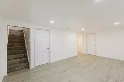 2605 W Gunnison Drive, Denver, CO 80219 - Photo 30