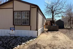 540 E St, Golden, CO 80401 - Photo 4