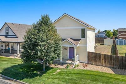 2732 Quarterland Street, Strasburg, CO 80136 - Photo 1