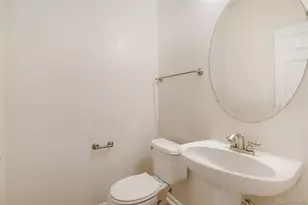 609 W Burgundy St, Littleton, CO 80129 - Photo 16