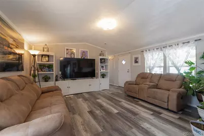 14470 E 13 Avenue, Aurora, CO 80011 - Photo 4