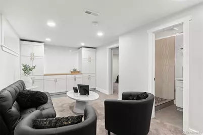 2655 Monaco Parkway, Denver, CO 80207 - Photo 16