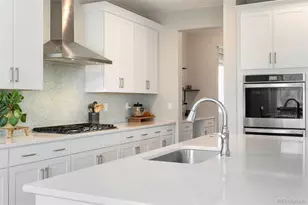 732 Lilac Ct, Brighton, CO 80601 - Photo 2