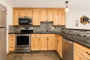 210 702, Winter Park, CO 80446 - Photo 2