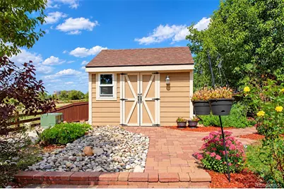 12111 Village Circle, Commerce City, CO 80603 - Photo 14