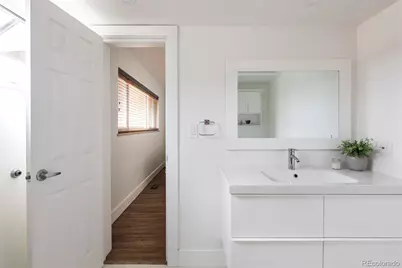 2250 N Monaco Parkway, Denver, CO 80207 - Photo 20