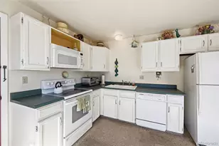 6222 W 70th Ave, Arvada, CO 80003 - Photo 6