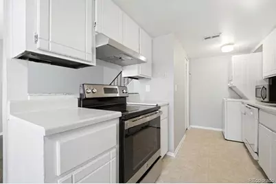 13395 E Louisiana Avenue, Aurora, CO 80012 - Photo 14