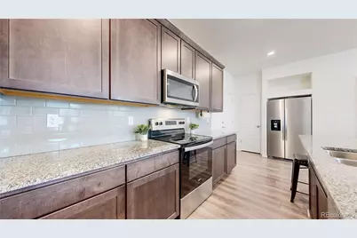 17983 E 103rd Avenue, Commerce City, CO 80022 - Photo 10