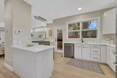 522 Columbine Street, Denver, CO 80206 - Photo 12