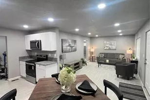 4256 E 70th Ave, Commerce City, CO 80022 - Photo 2