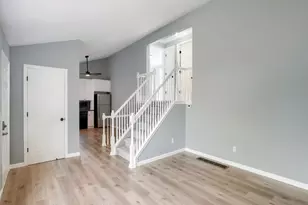 19714 E Oxford Dr, Aurora, CO 80013 - Photo 14